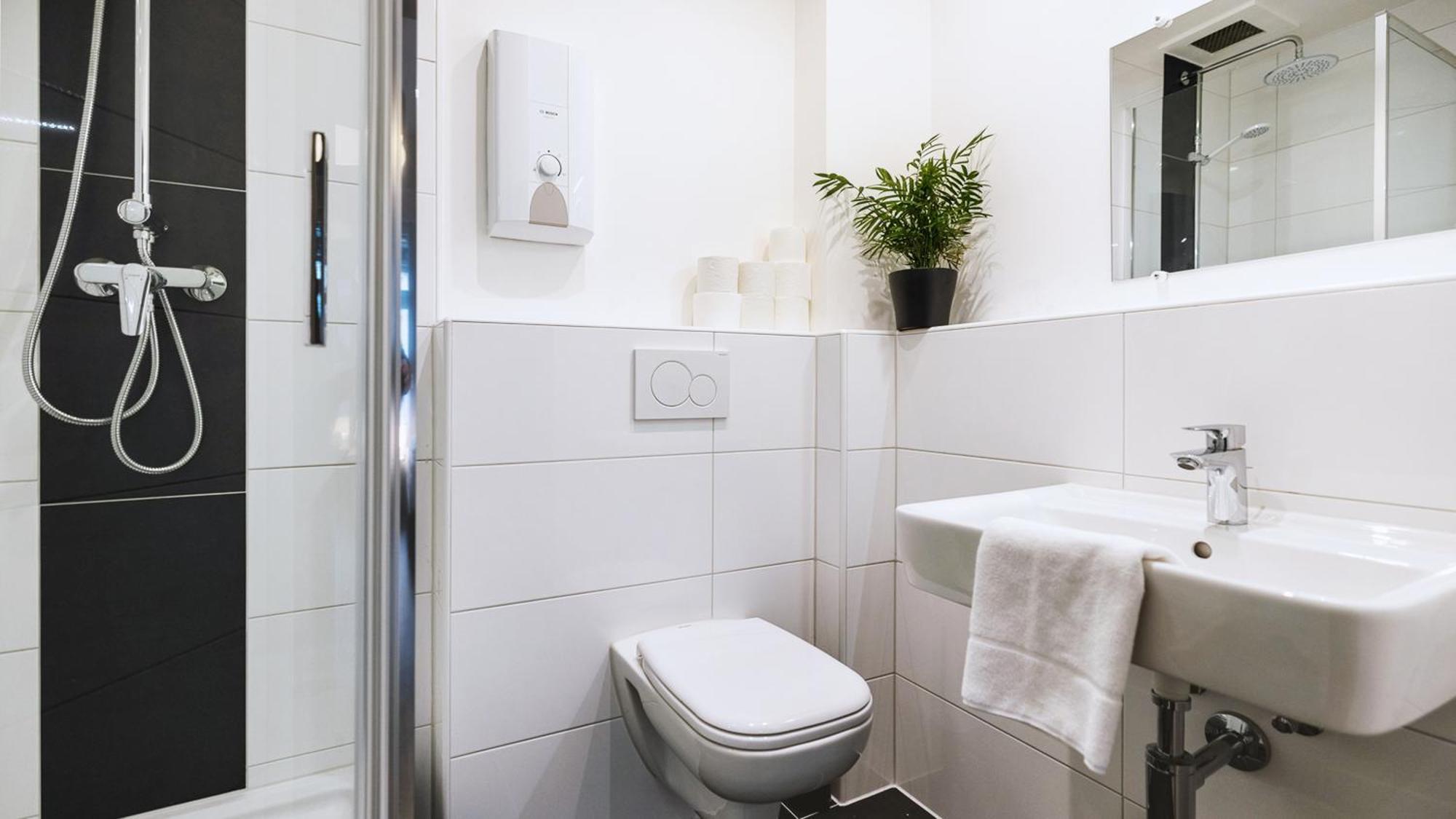 Hotel Schwaferts Wuppertal Ngoại thất bức ảnh